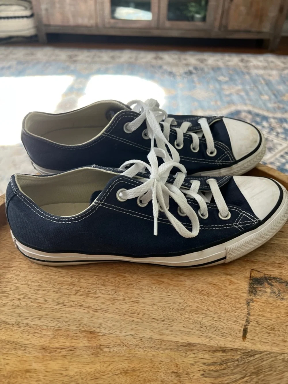 Converse Low Top Canvas Sneakers in Navy and White M7.7W9.5 - Picture 3 of 7